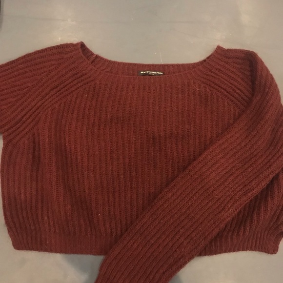 Brandy Melville maroon cropped sweater - Picture 3 of 4